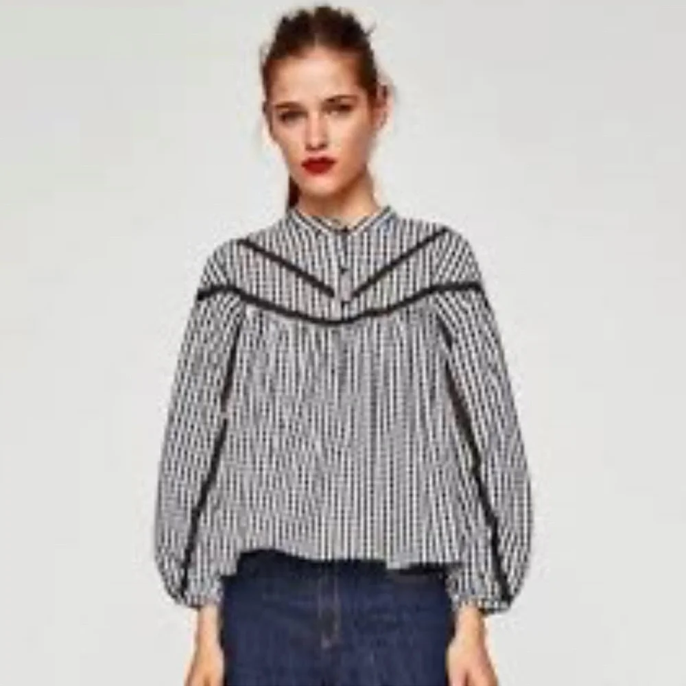 Zara Black and White Gingham Blouse. Size S